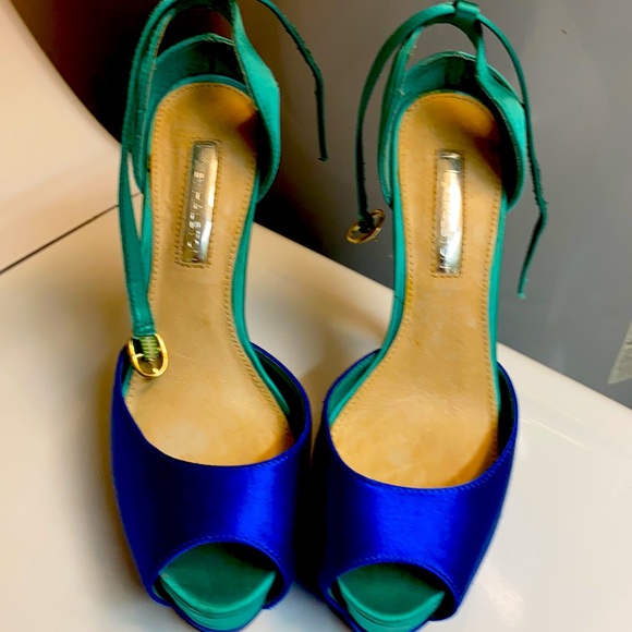 Stilettos - Picture 3 of 3